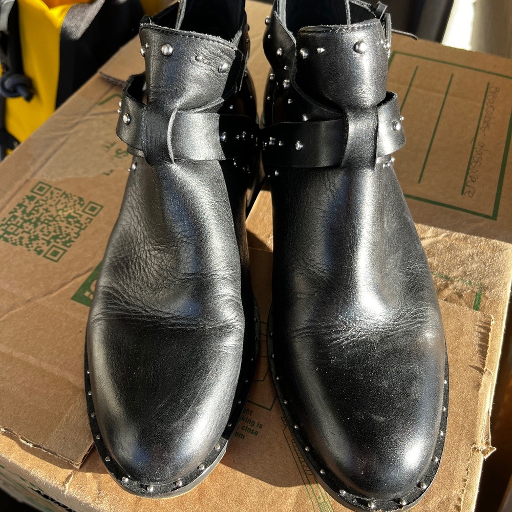 Halogen Hailey Booties - Picture 5 of 7
